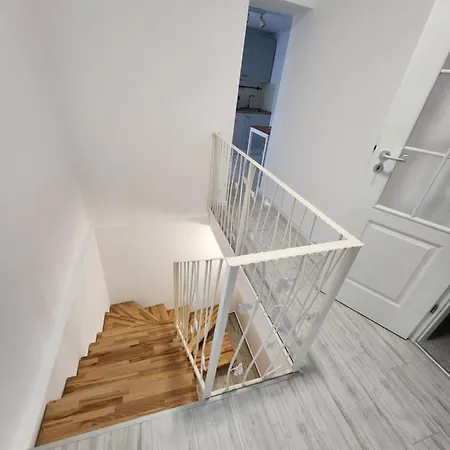 House 2-level Ultracentral Apartament Brașov