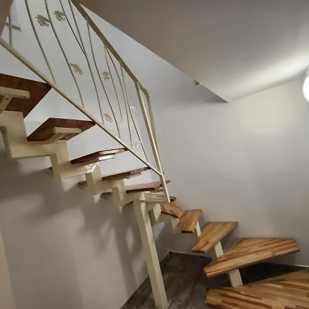 House 2-level Ultracentral Apartament *